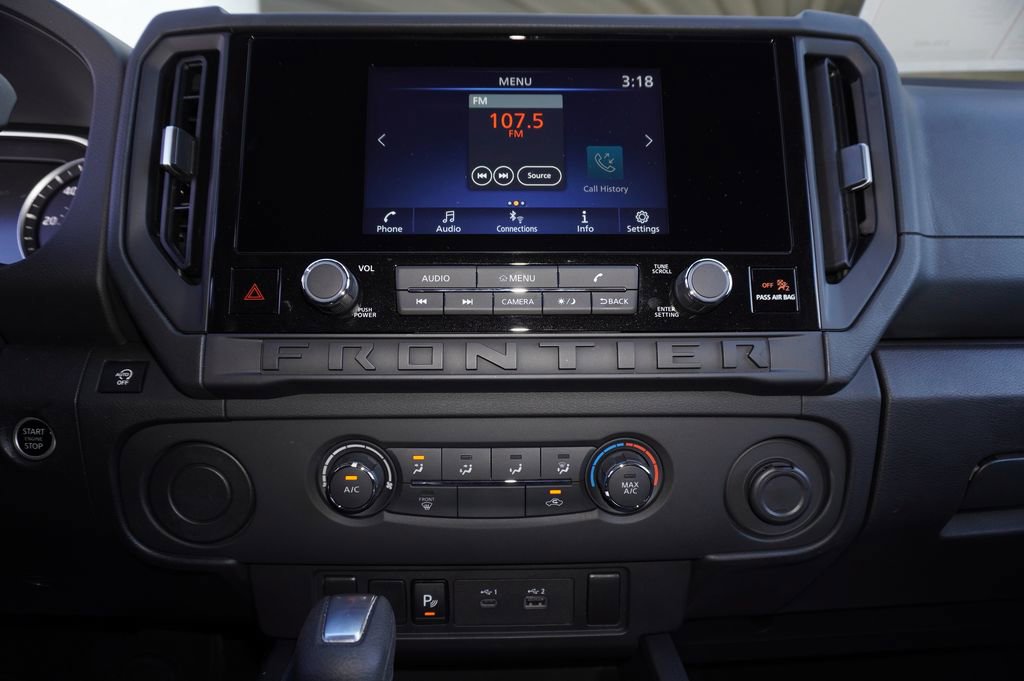 Used 2025 Nissan Frontier S image 16