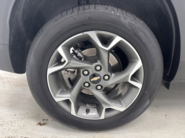 Used 2024 Chevrolet Trax LT image 32