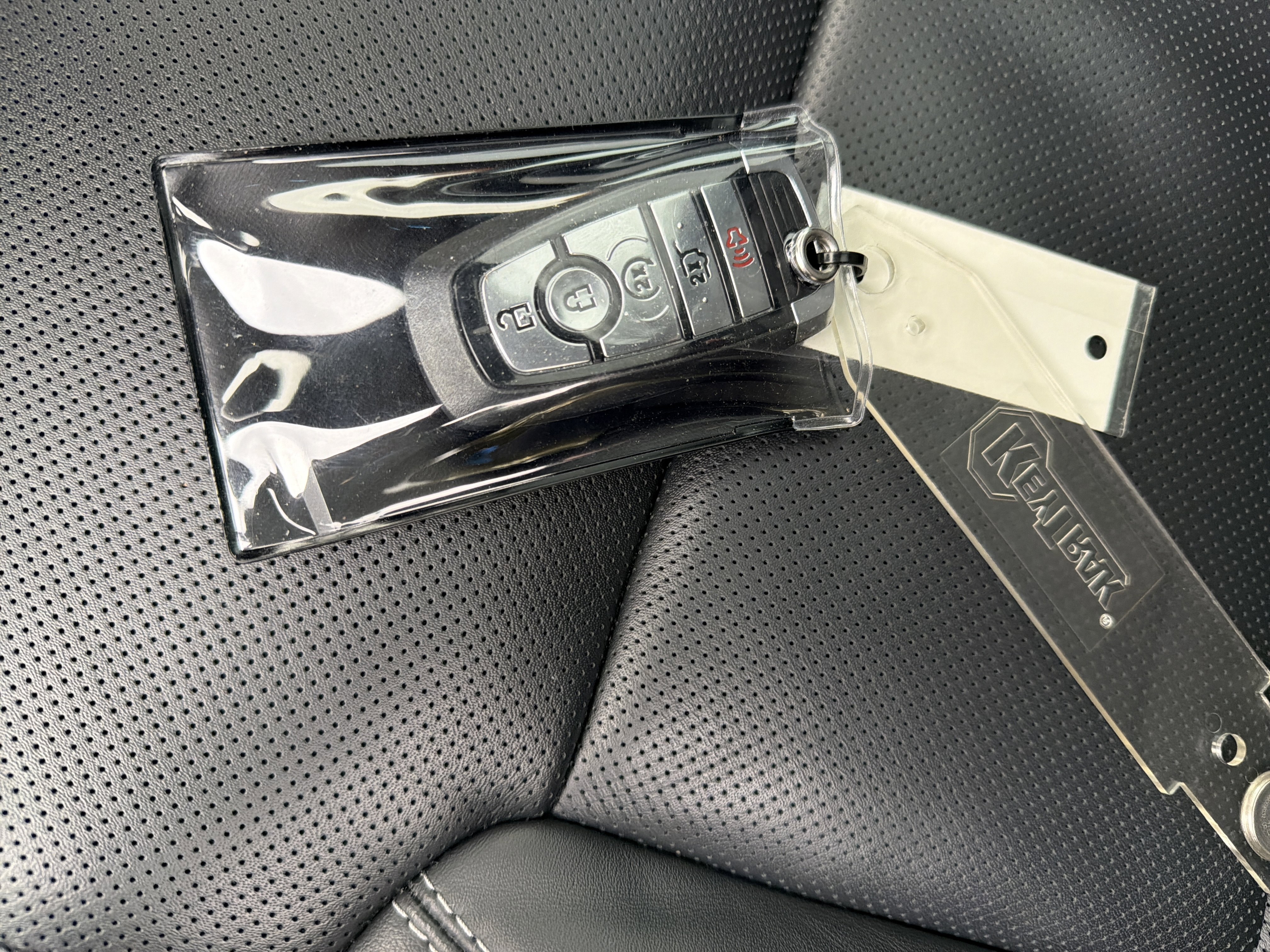 Used 2025 Ford Expedition Max Platinum w/ Stealth Appearance Package image 37