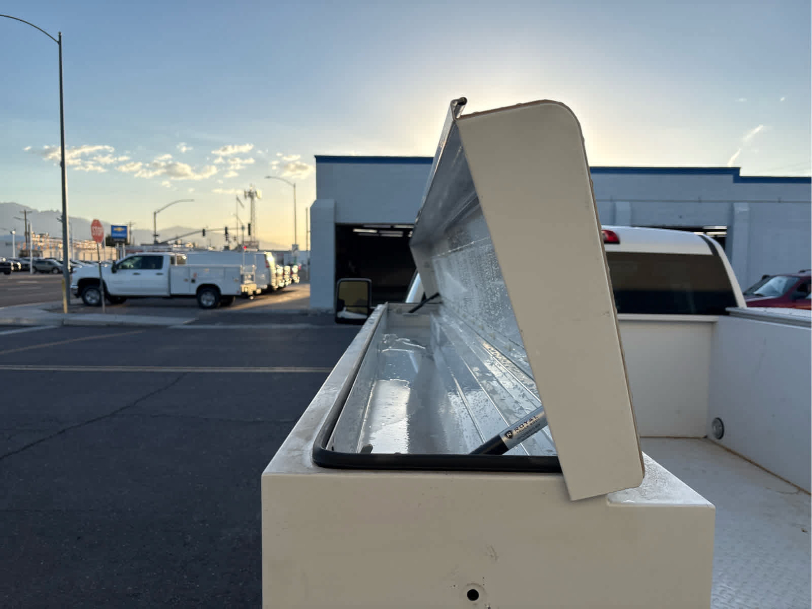 Used 2025 Chevrolet Silverado 2500 W/T RWD image 7