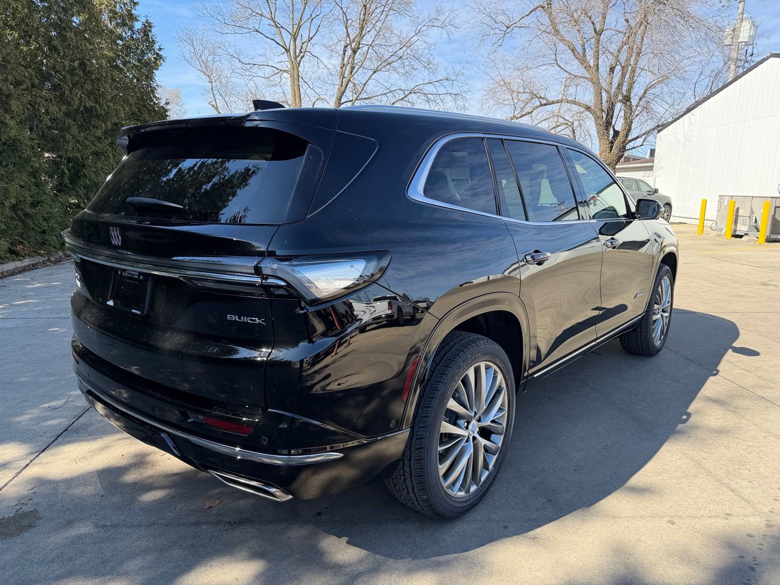 New 2026 Buick Enclave Avenir w/ Super Cruise Package AWD/4WD image 11