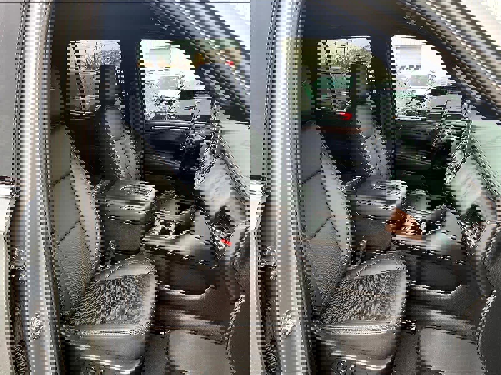 Used 2023 Chevrolet Tahoe High Country w/ Premium Package 2 image 11