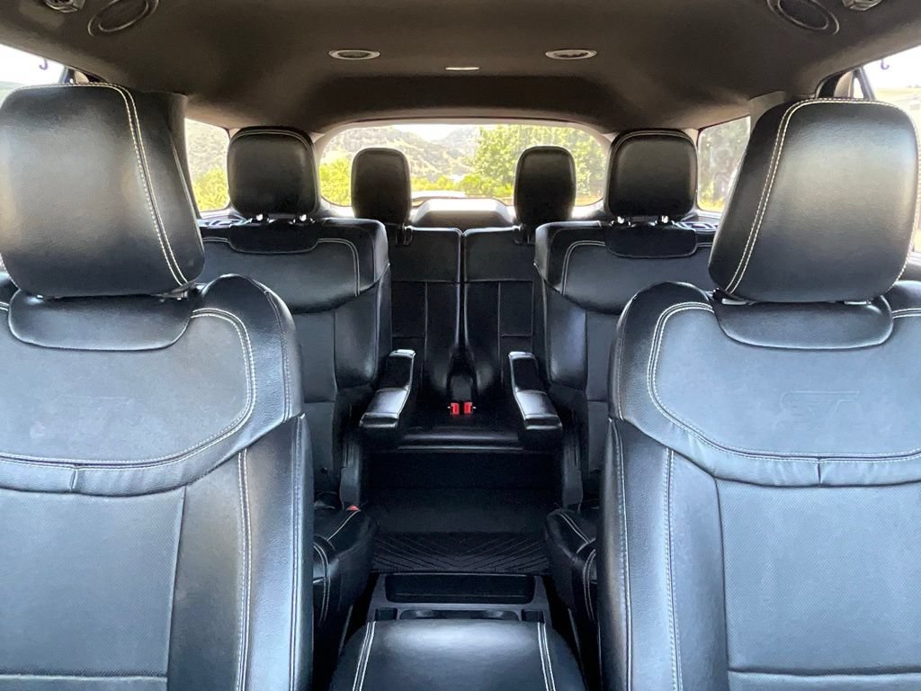Used 2020 Ford Explorer ST w/ ST Street Pack AWD/4WD image 32