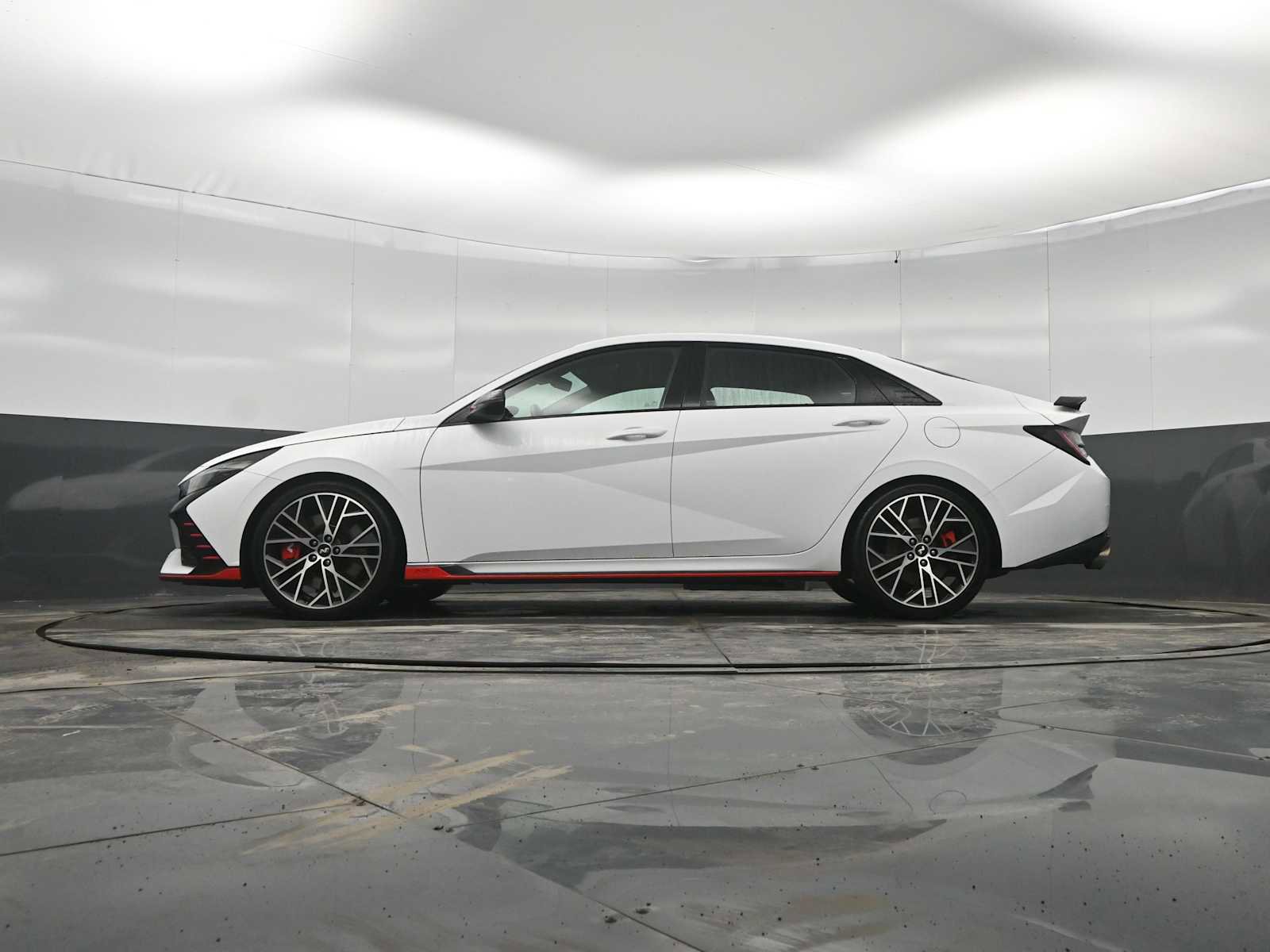 Used 2022 Hyundai Elantra N image 36