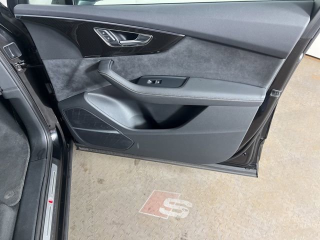 Used 2023 Audi SQ7 Premium Plus image 11