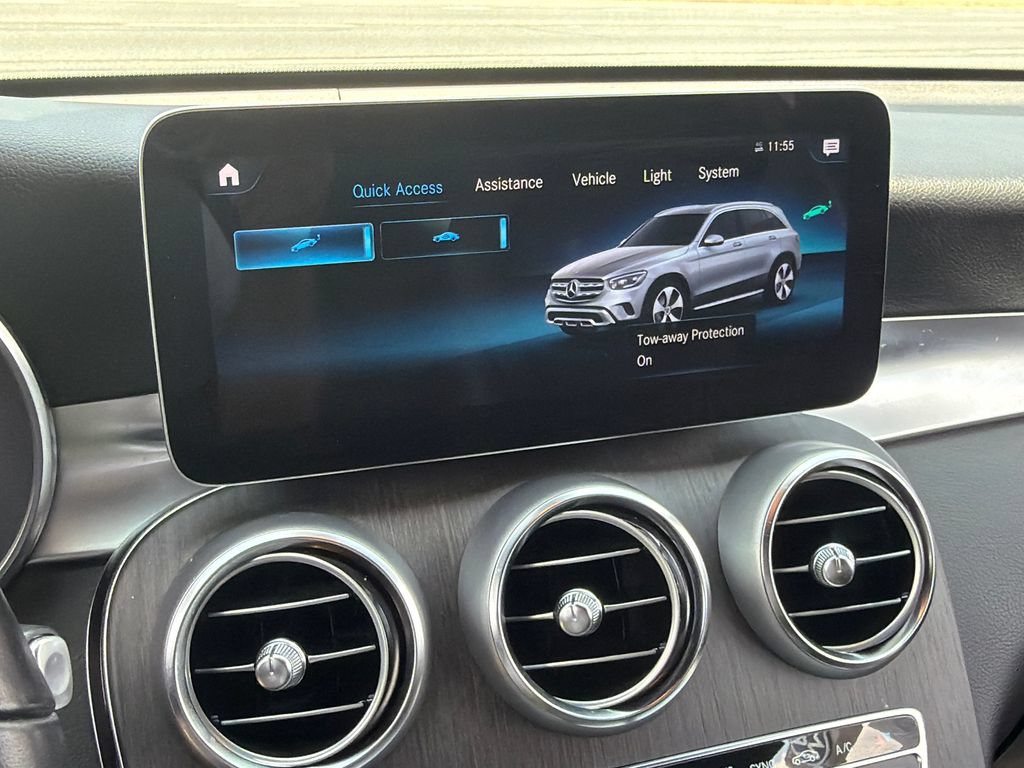 Used 2022 Mercedes-Benz GLC 300 4MATIC w/ Premium Package Lite image 19