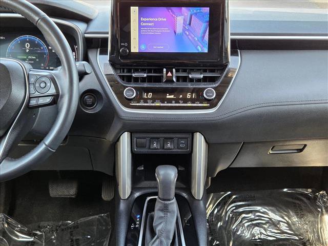 Used 2024 Toyota Corolla Cross XLE FWD image 15