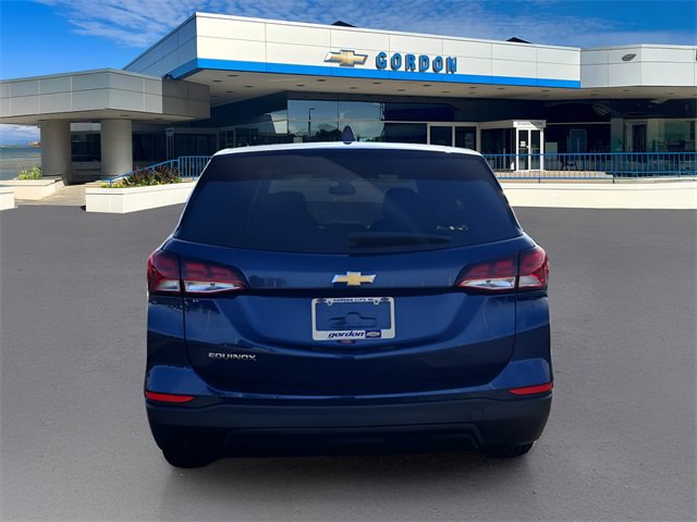 Used 2023 Chevrolet Equinox LS w/ LS Convenience Package image 4