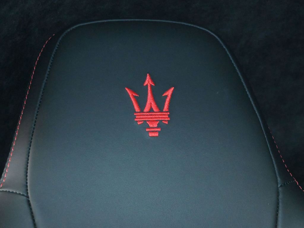 Used 2023 Maserati MC20 Coupe image 28