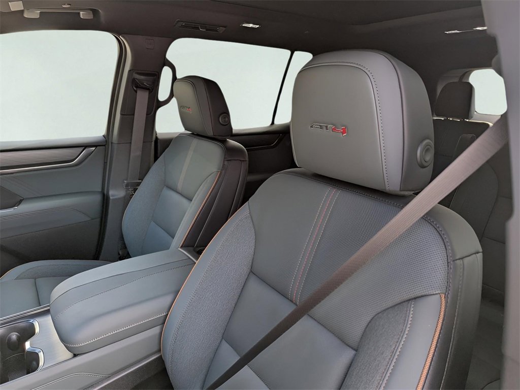 New 2026 GMC Acadia AT4 w/ Super Cruise Package image 6