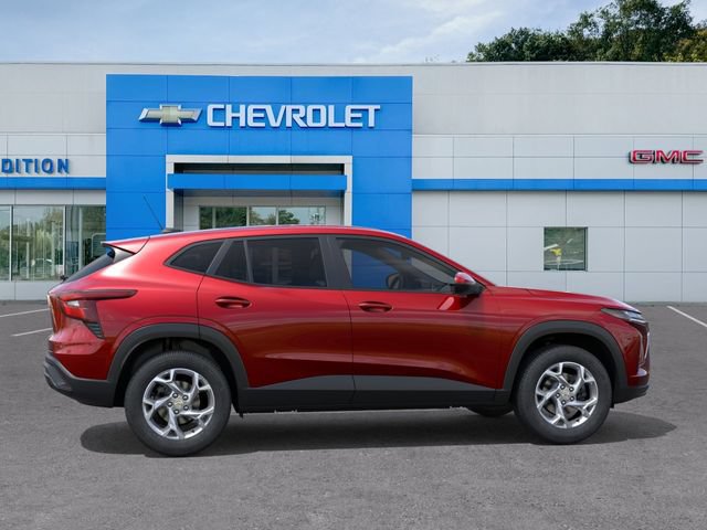 New 2026 Chevrolet Trax LS w/ LS Convenience Package FWD image 5