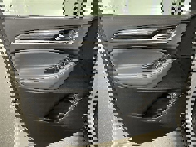 Certified 2021 Buick Enclave Essence w/ Sport Touring Edition image 23