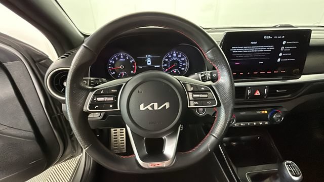 Used 2022 Kia Forte GT FWD image 14