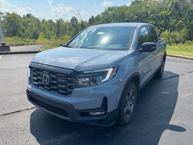Used 2025 Honda Ridgeline TrailSport image 7