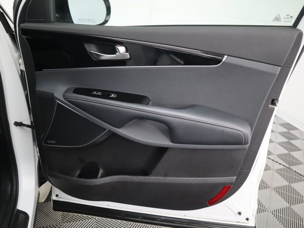 Used 2018 Kia Sorento SX image 27