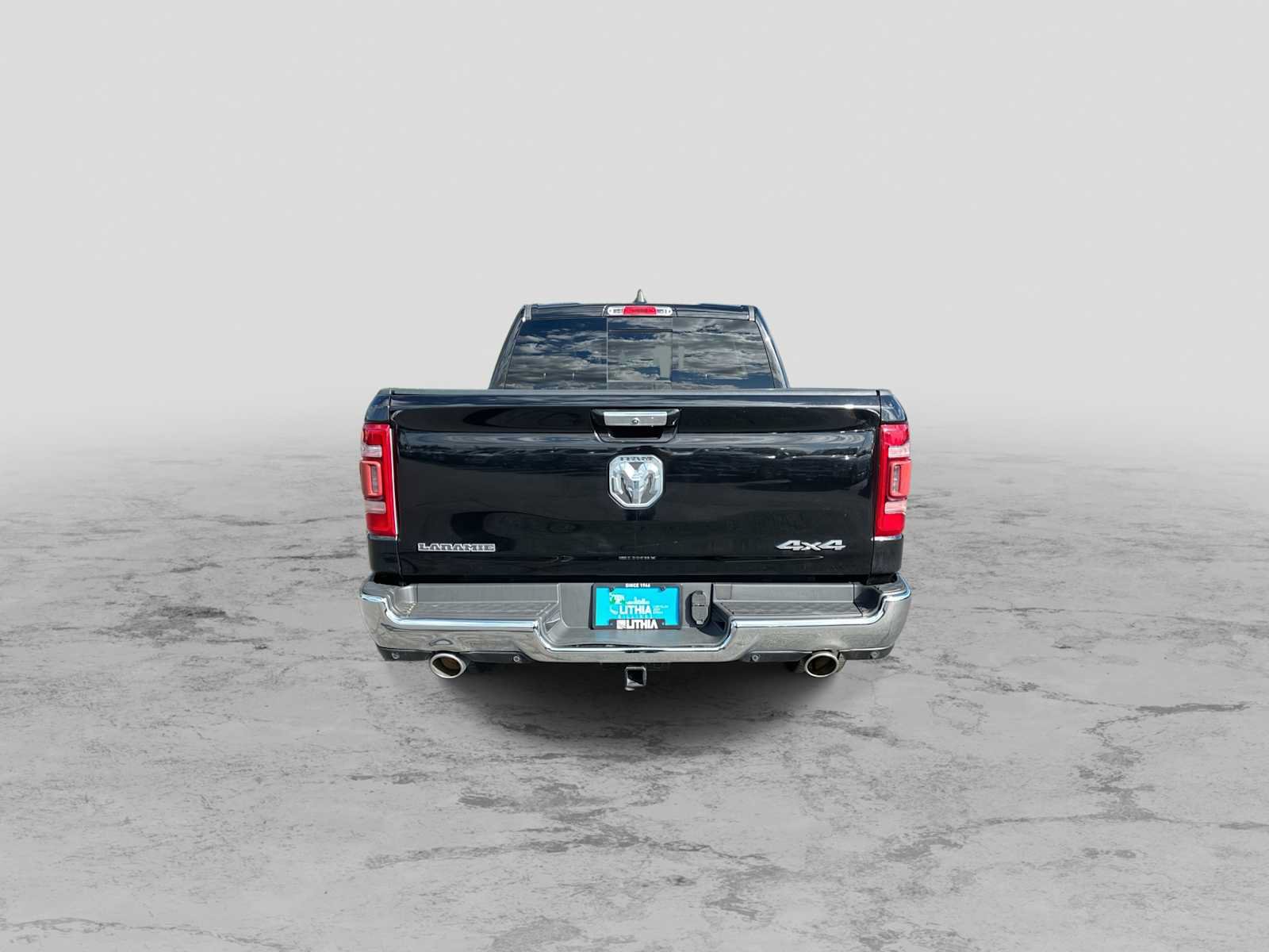 Used 2019 RAM 1500 Laramie AWD/4WD image 7