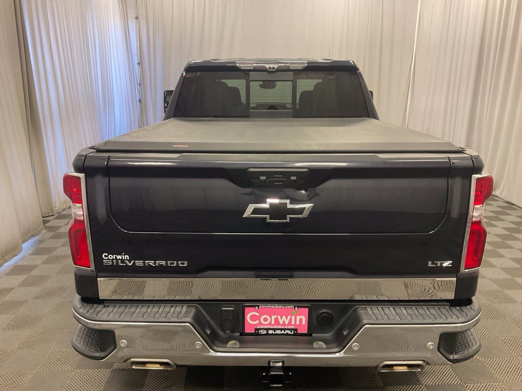Used 2024 Chevrolet Silverado 1500 LTZ w/ LTZ Premium Package AWD/4WD image 5