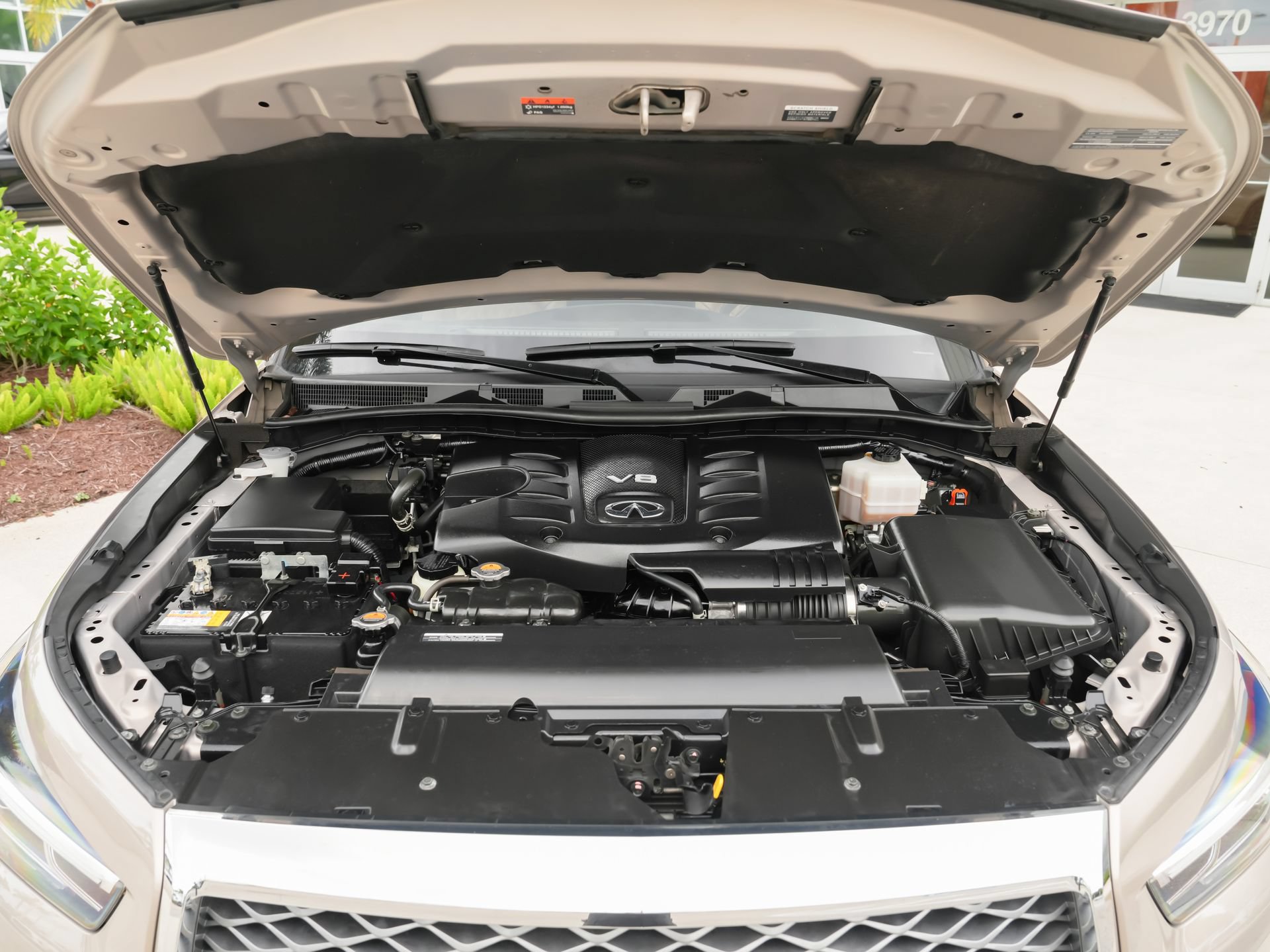 Used 2023 INFINITI QX80 Sensory w/ Cargo Package AWD/4WD image 46