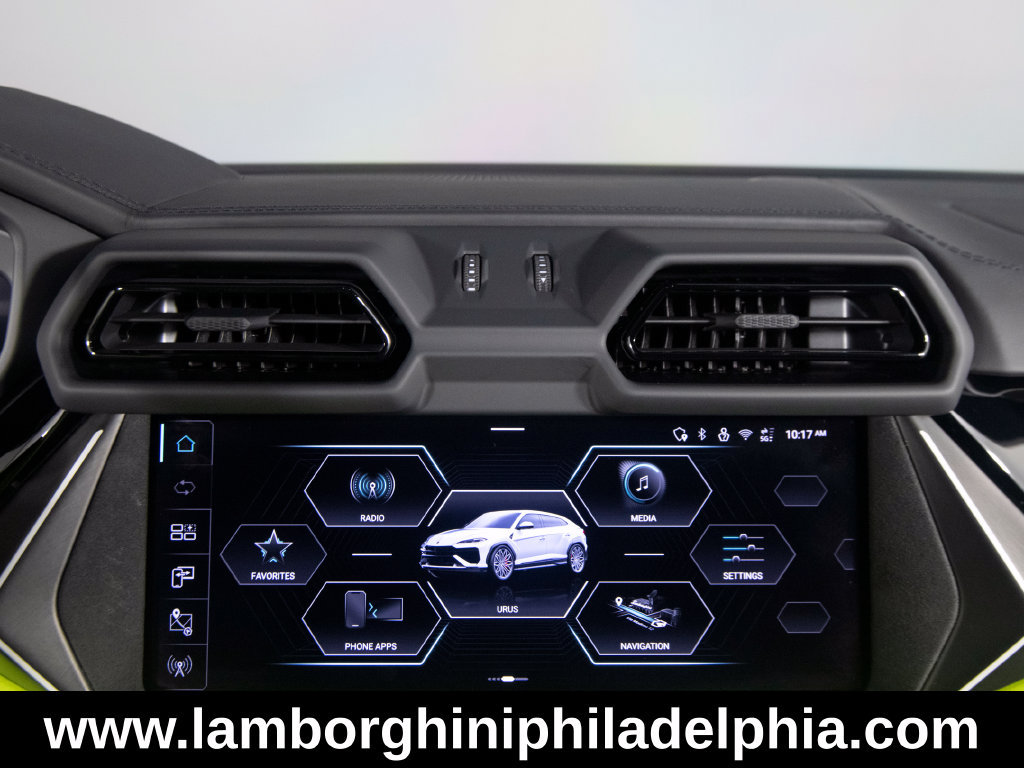 Used 2026 Lamborghini Urus S AWD/4WD image 31