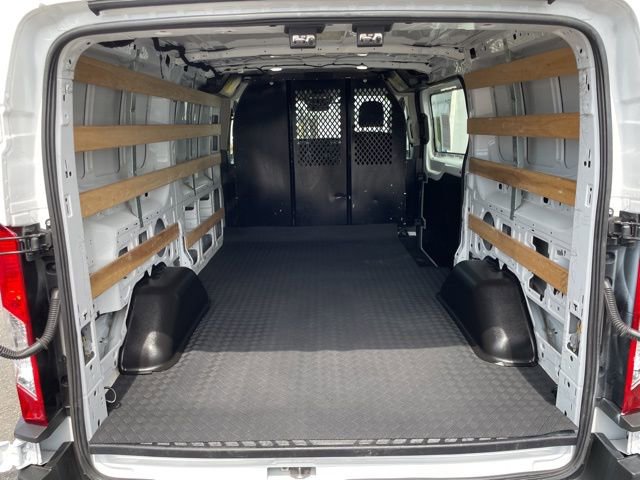 Used 2024 Ford Transit 250 Low Roof w/ Exterior Upgrade Package RWD image 25
