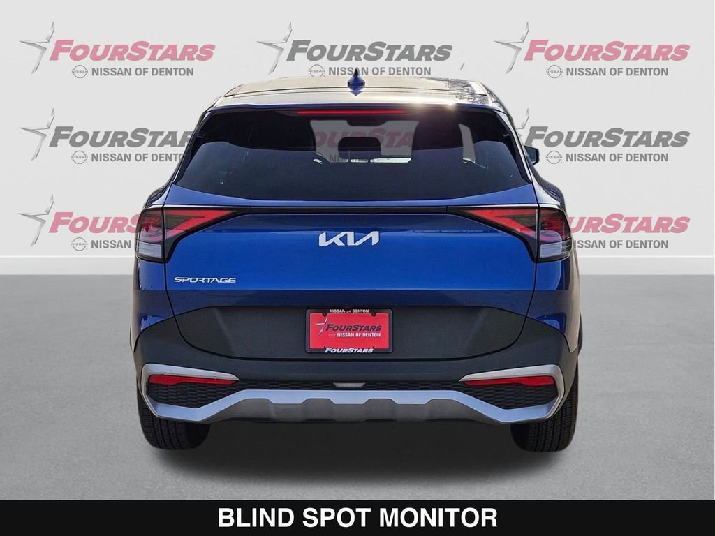Used 2023 Kia Sportage EX image 5