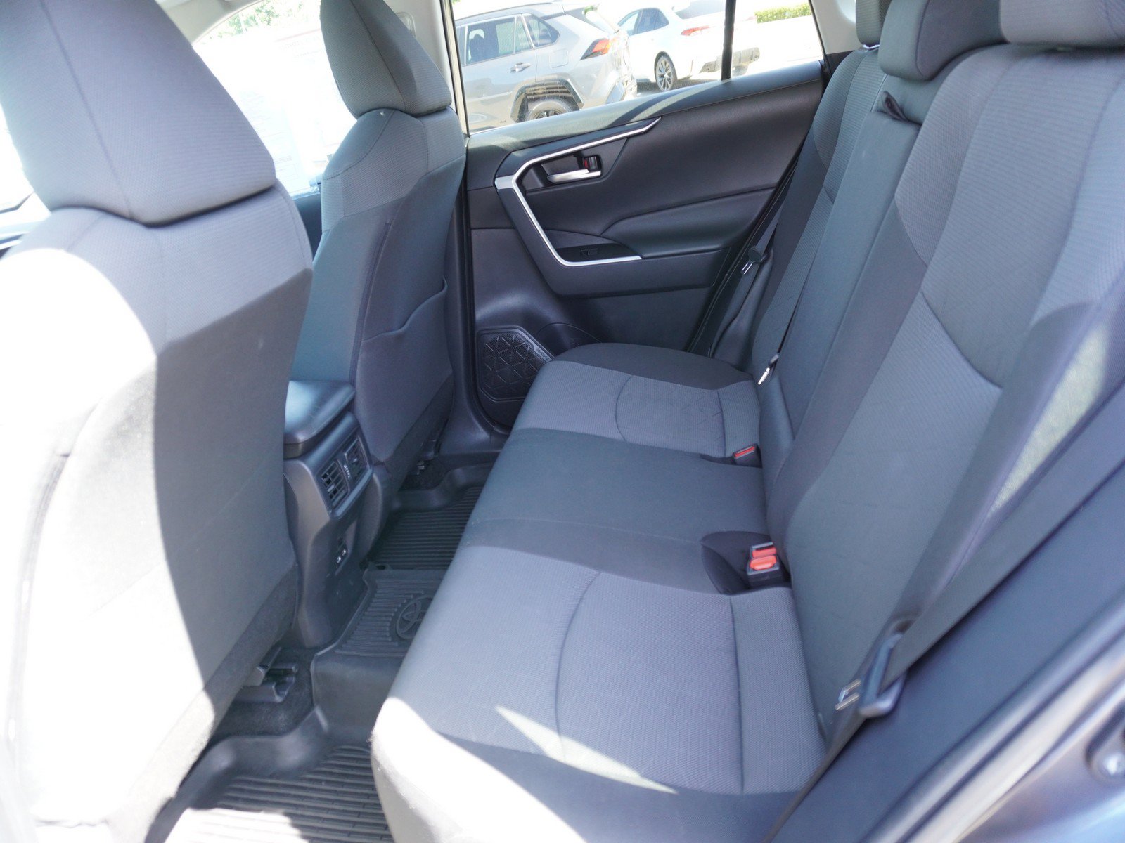 Used 2024 Toyota RAV4 XLE w/ Convenience Package AWD/4WD image 13
