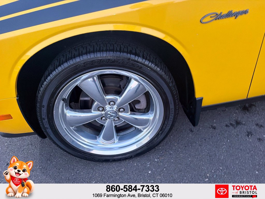 Used 2010 Dodge Challenger R/T RWD image 13
