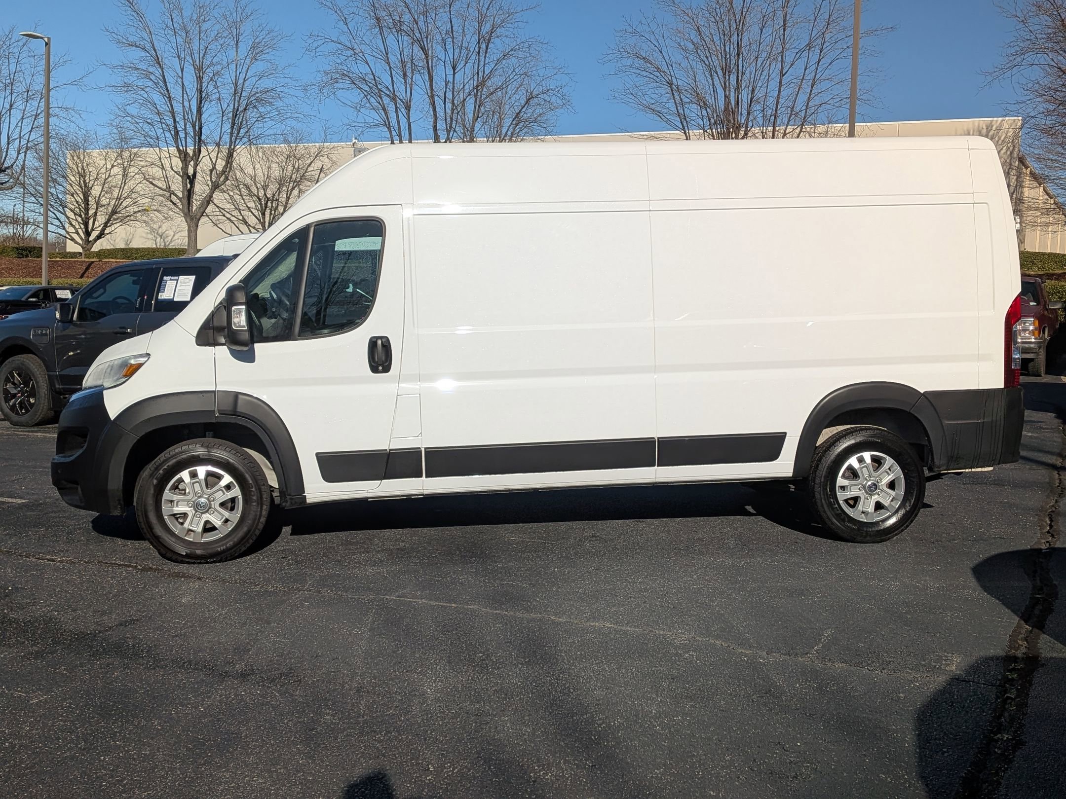 Used 2024 RAM ProMaster 2500 w/ Quick Order Package 22H SLT+ image 6