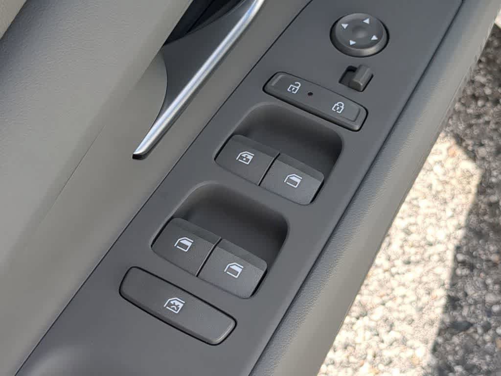 New 2026 Hyundai Elantra Sport FWD image 18