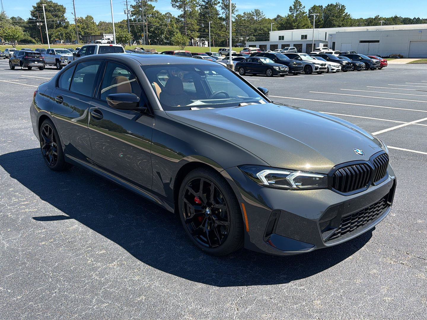 New 2026 BMW 330i Sedan w/ M Sport Package RWD image 8