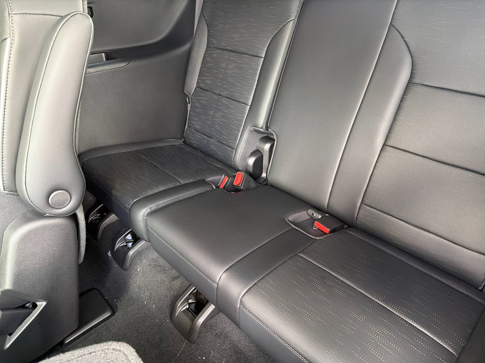 New 2026 Buick Enclave Sport Touring w/ Power Package FWD image 15