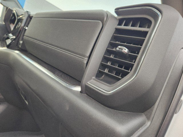 Used 2024 Chevrolet Silverado 3500 LTZ w/ LTZ Premium Package image 16