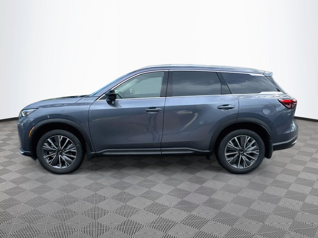 Used 2027 INFINITI QX60 Luxe w/ Cargo Package FWD image 9