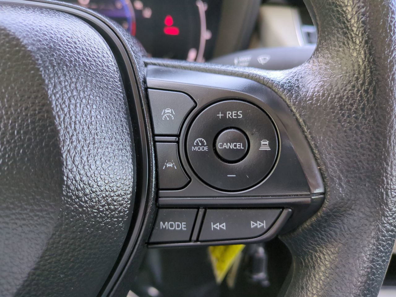 Used 2026 Toyota Corolla LE FWD image 23