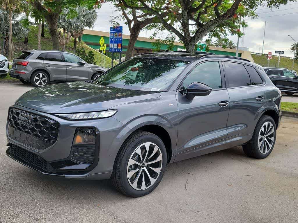 New 2026 Audi Q3 quattro 2.0T AWD/4WD image 4