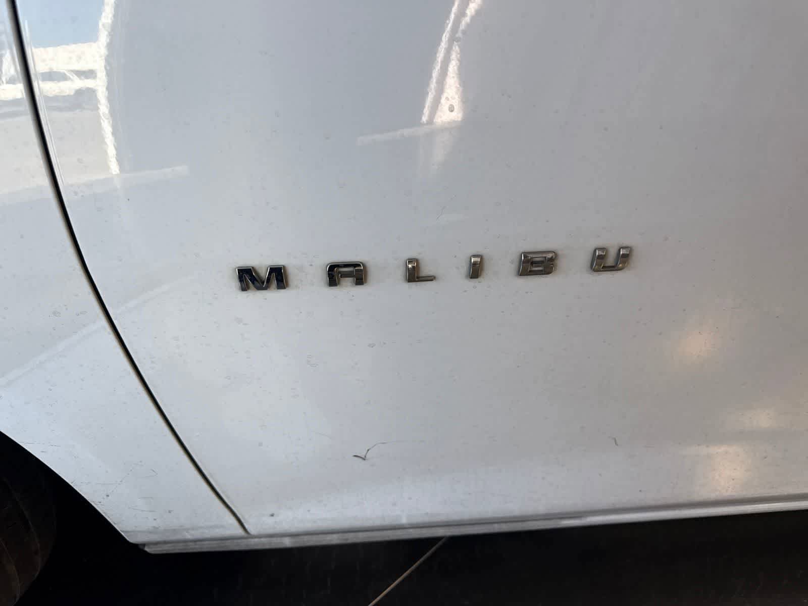 Used 2018 Chevrolet Malibu LS FWD image 9