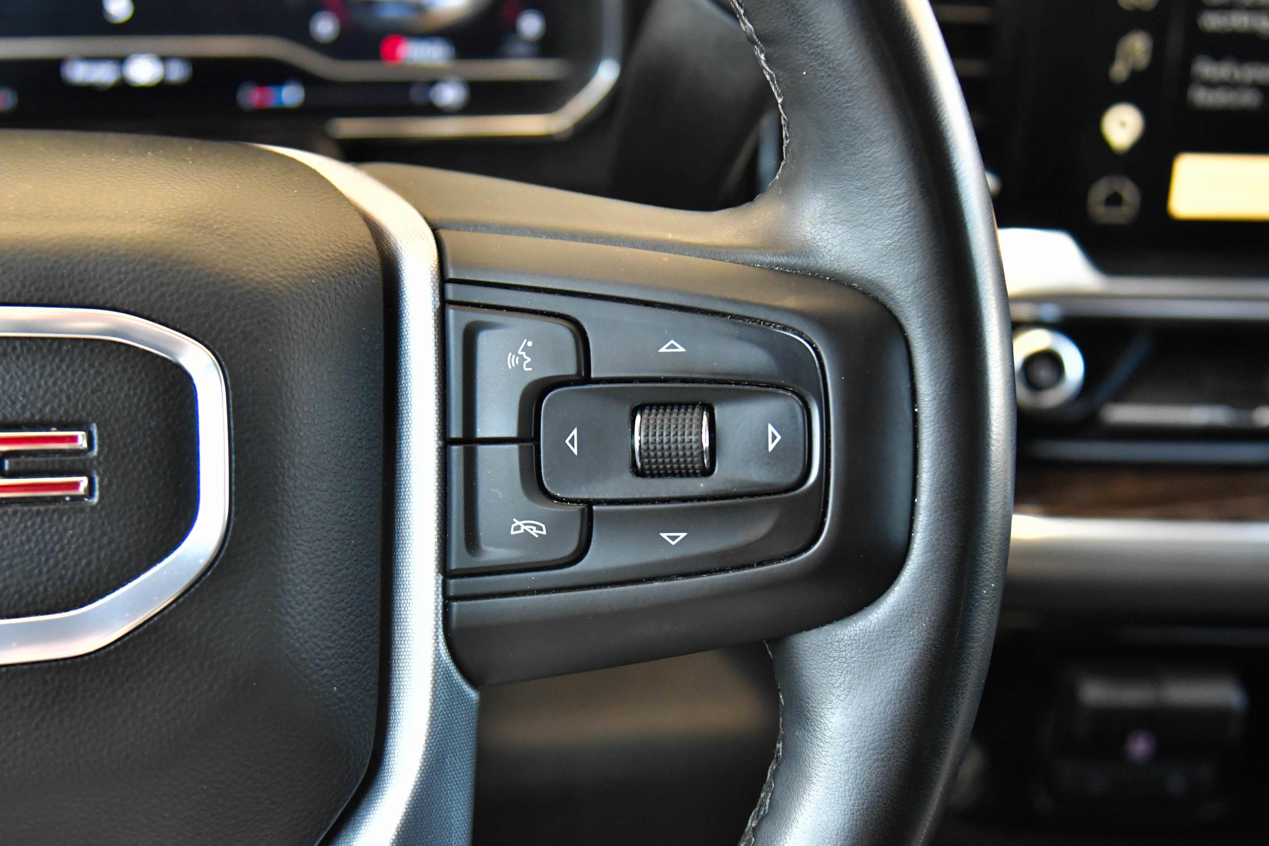 Used 2025 GMC Sierra 1500 Elevation AWD/4WD image 31