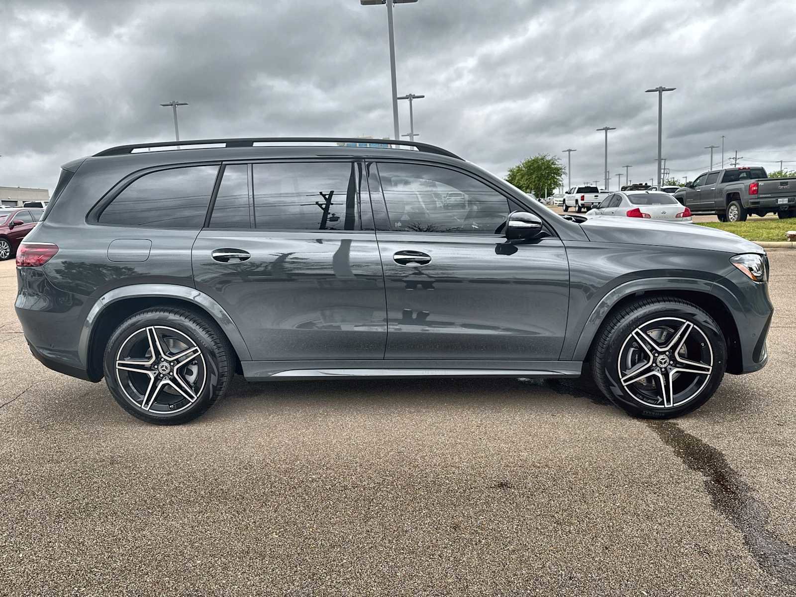 New 2026 Mercedes-Benz GLS 450 4MATIC image 10