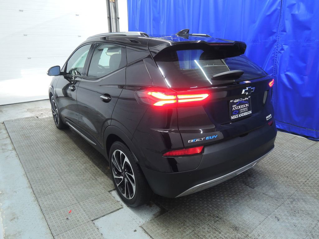 Used 2023 Chevrolet Bolt EUV Premier image 7