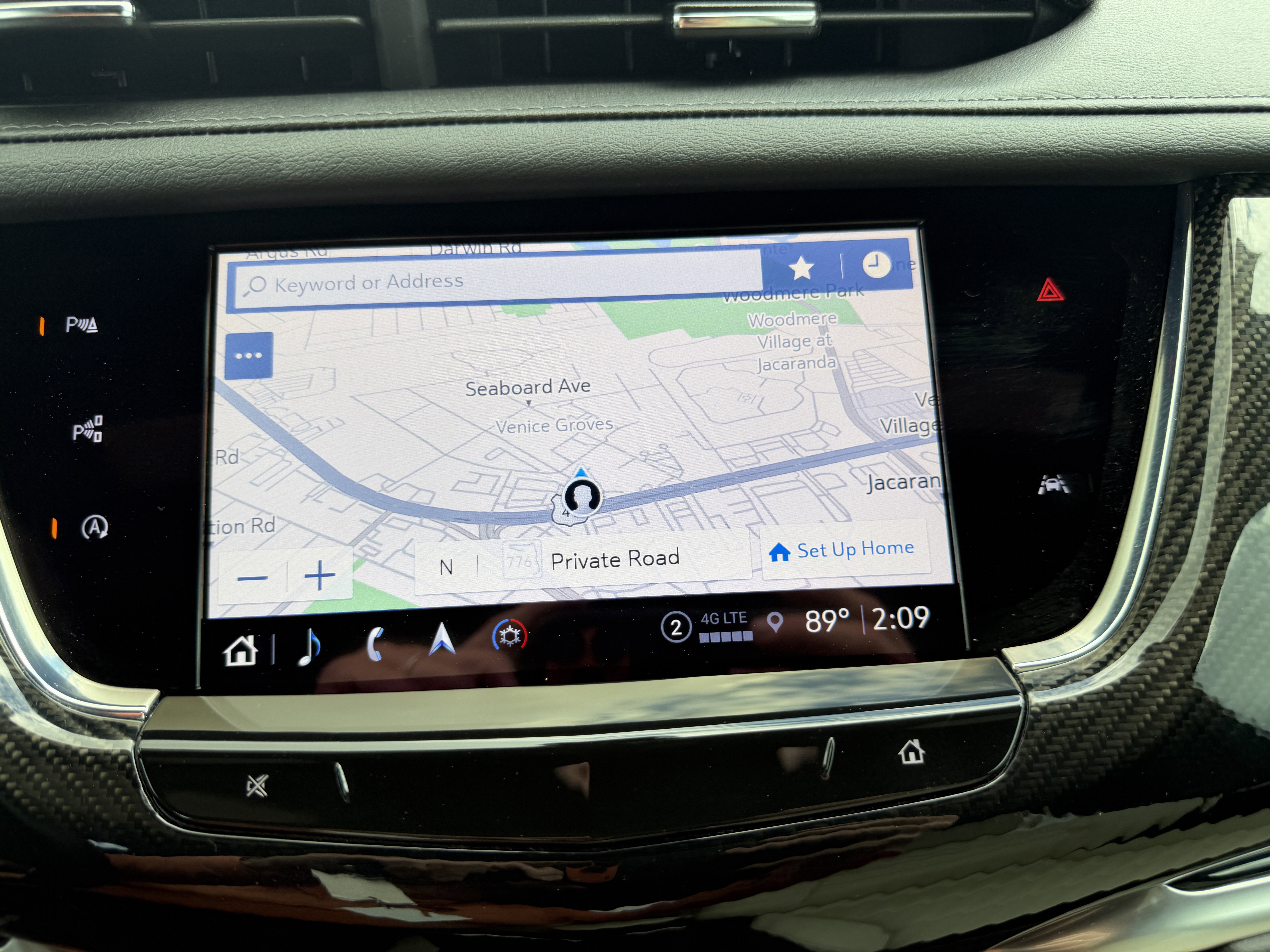 Certified 2025 Cadillac XT6 Sport w/ Technology Package image 24