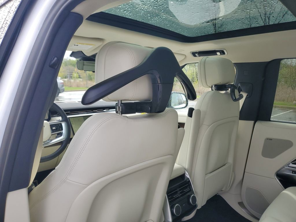 New 2026 Land Rover Range Rover Long Wheelbase SE AWD/4WD image 25