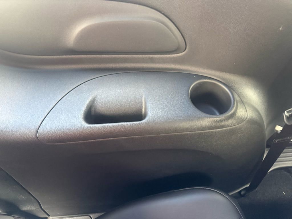 New 2025 Chrysler Pacifica Select FWD image 39