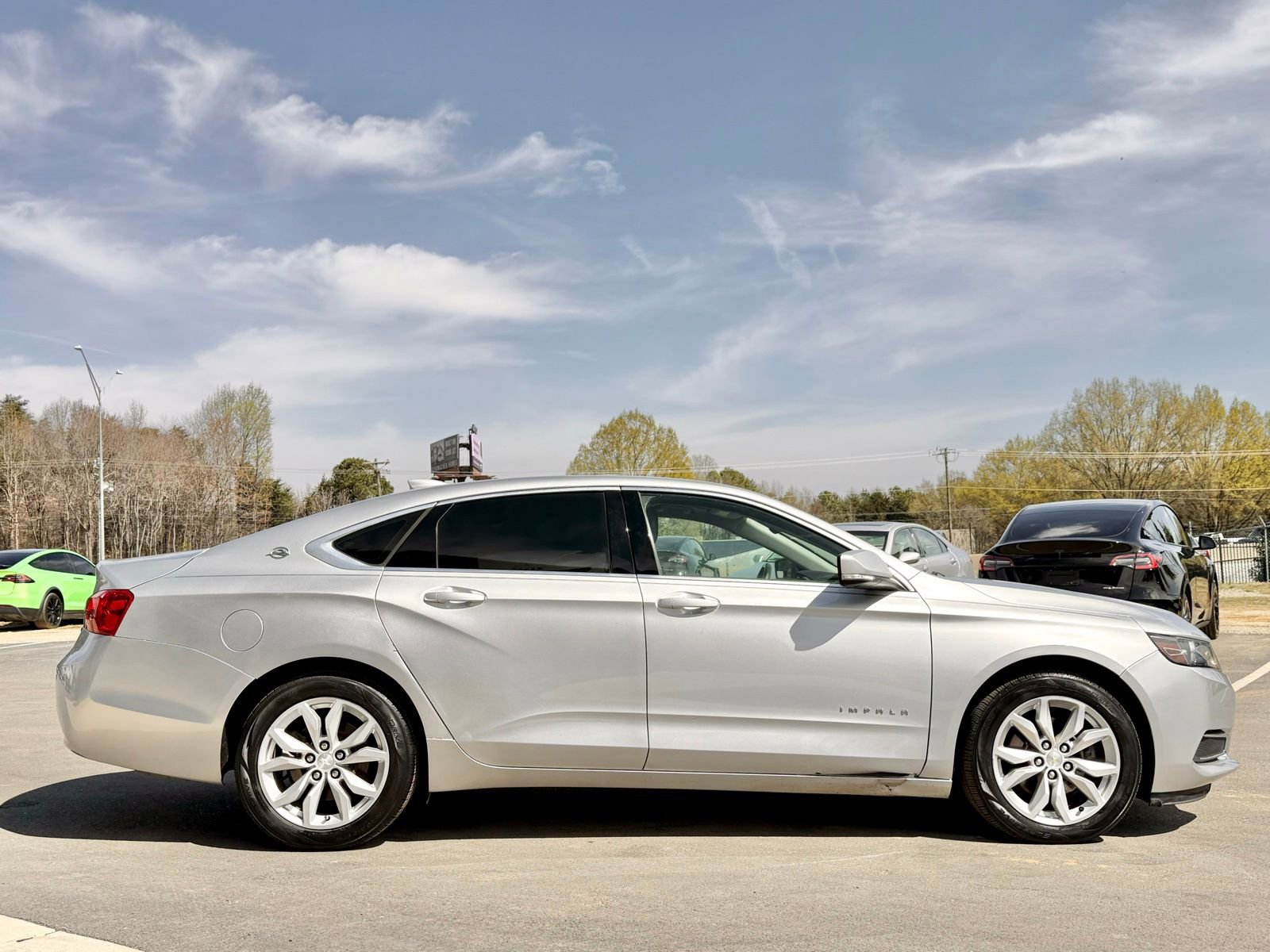 Used 2017 Chevrolet Impala LT image 7