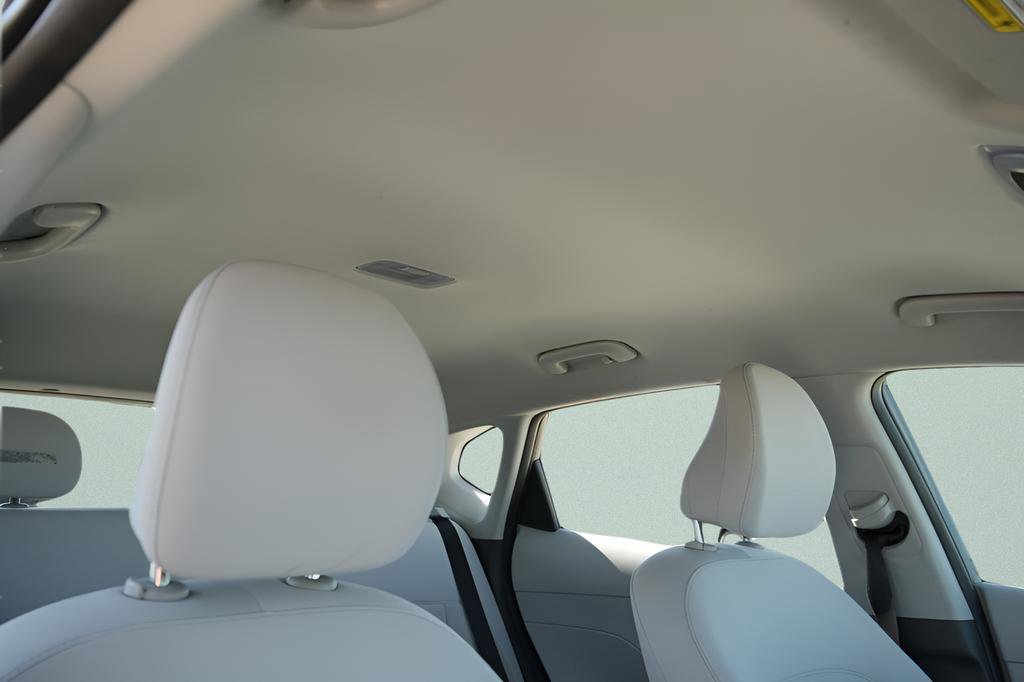 Certified 2024 Hyundai Kona SE AWD/4WD image 13