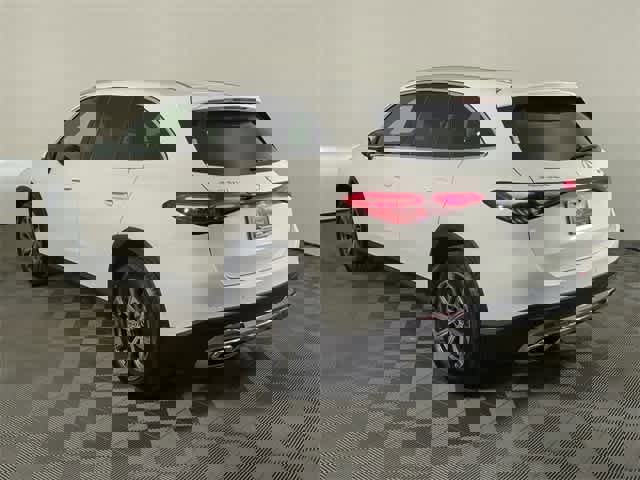 Certified 2026 Mercedes-Benz GLC 300 4MATIC image 3