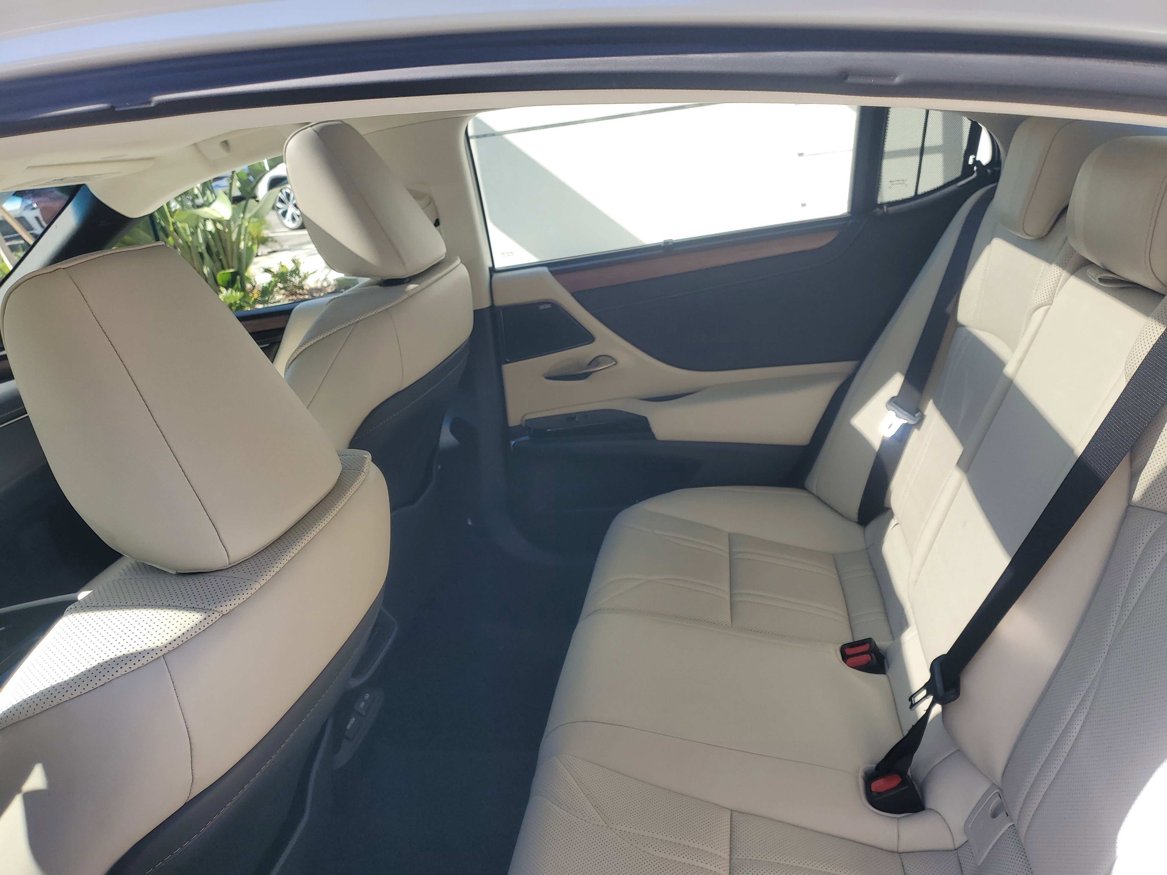 Certified 2024 Lexus ES 350 Ultra Luxury image 11