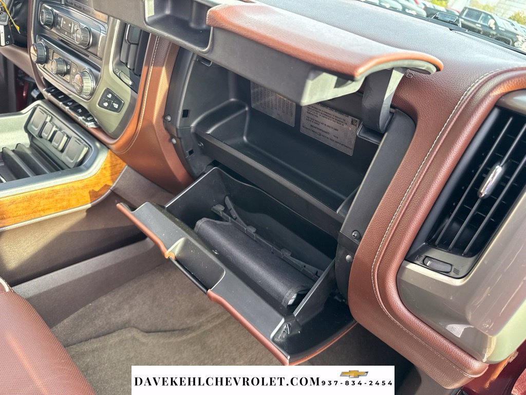 Used 2015 Chevrolet Silverado 1500 High Country w/ High Country Premium Package AWD/4WD image 26