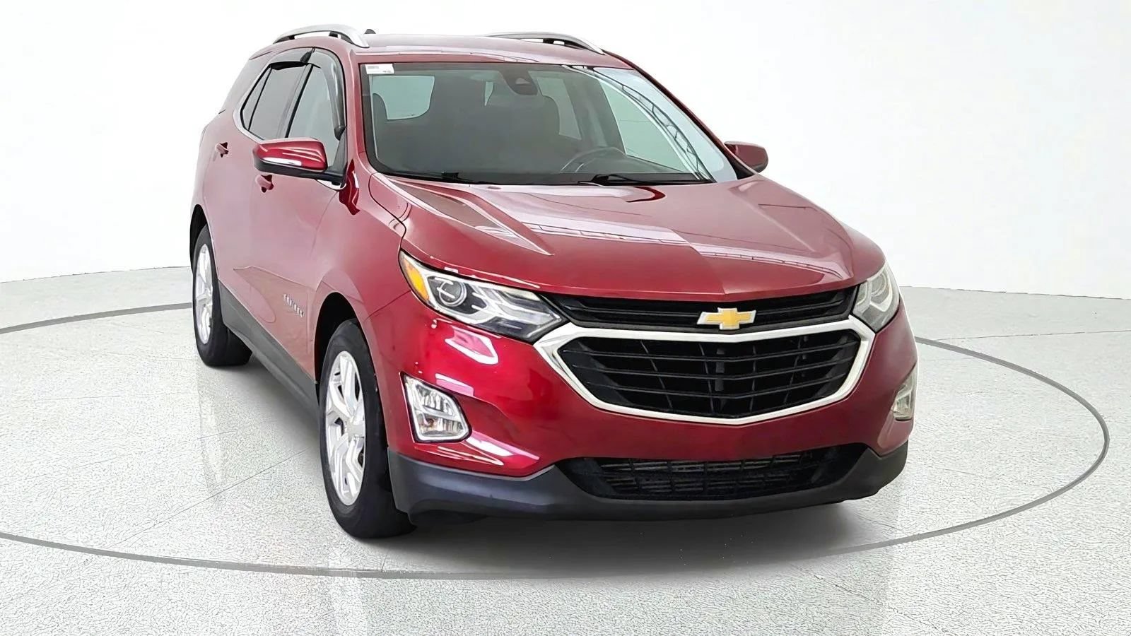 Used 2020 Chevrolet Equinox LT FWD image 2