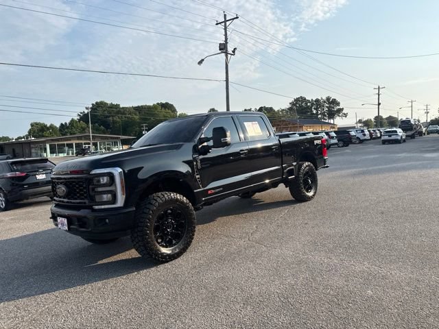 Used 2025 Ford F350 Lariat w/ Lariat Ultimate Package AWD/4WD image 5