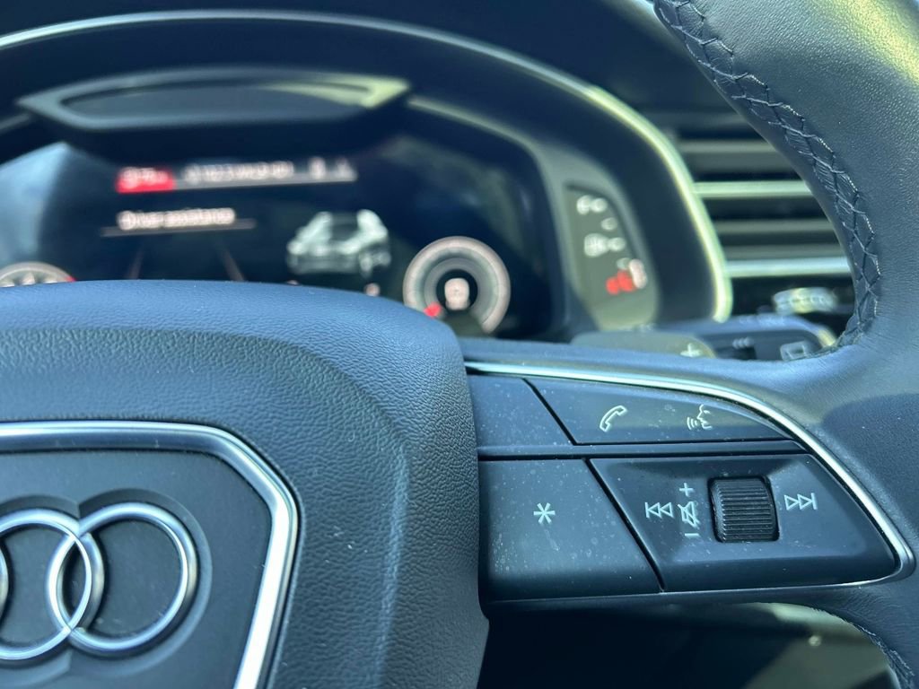 Used 2022 Audi Q7 3.0T Premium image 26